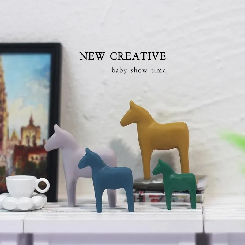 1/12 Scale Dollhouse Mini Horse Combination Model, Creative Miniature Ornament for Doll Home Scene Decoration