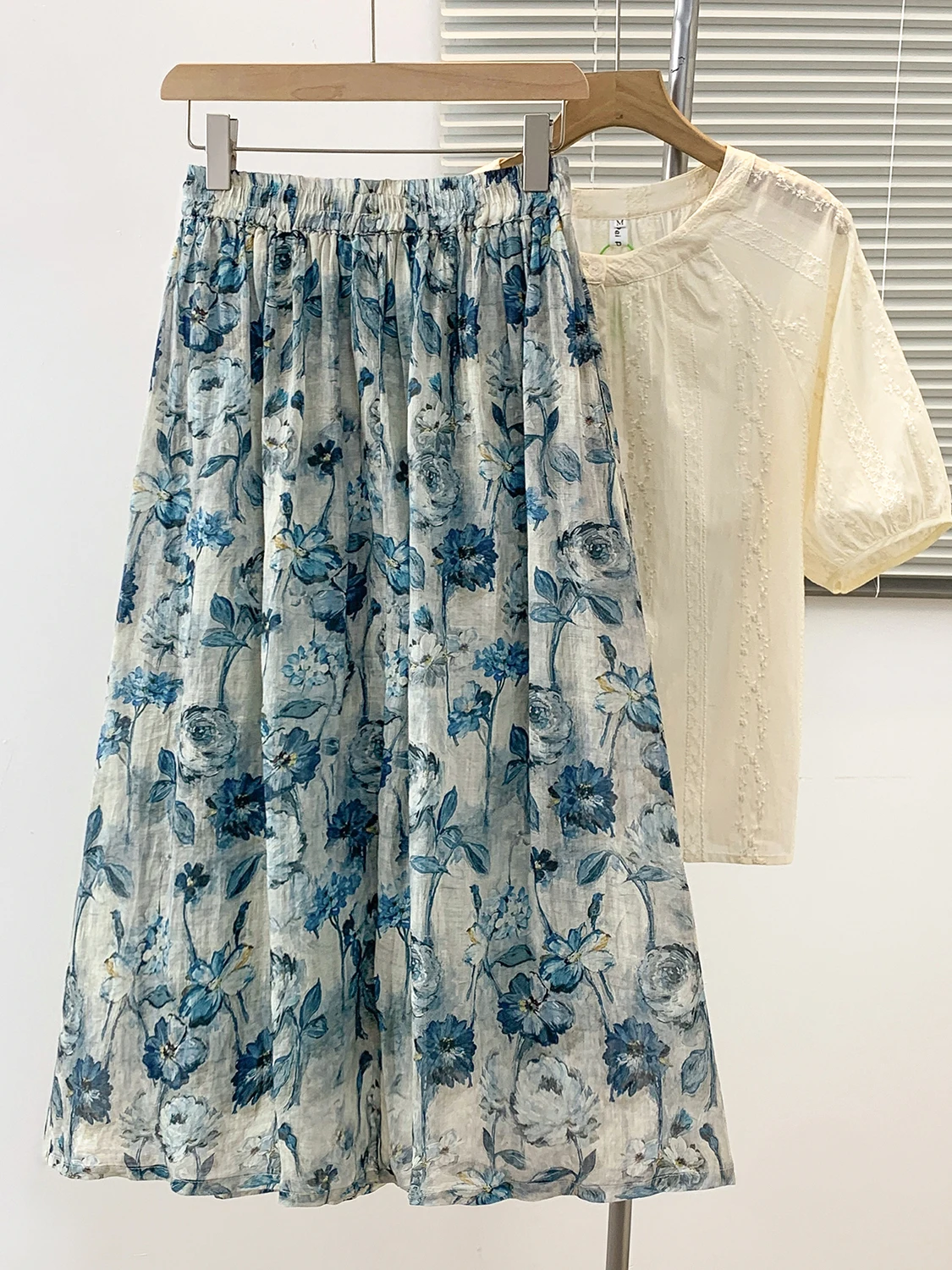 الصيف الفني Fre الكتان طباعة f تنورة مرونة الخصر التخسيس تنورة طويلة ألف خط للنساء حجم كبير ملابس غير رسمية متعددة الاستخدامات