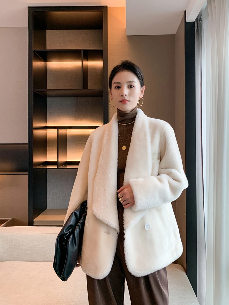 Tcyeek Genuine Wool Autumn Winter High End Fur Integrated Solid Color Medium Length Women's Lamb Wool Fur Coat Fourrures Femme