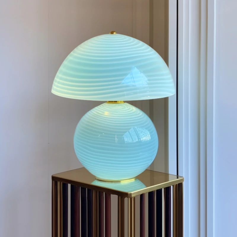 

Water-grained glass table lamp, bedside bedroom, study atmosphere, lamp