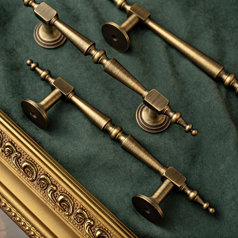 Antique brushed brass cabinet handle 8