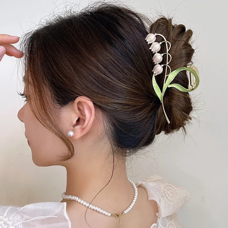 Elegant Lily of The Valley Metal Hair Clip with Pearl 2024 Summer Flower Large Hair Claw Clips Women Headwear Pince Cheveux