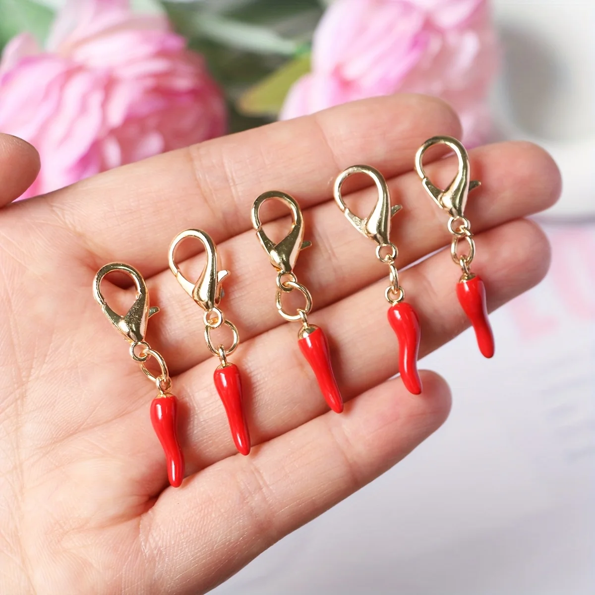 Llaveros de chile esmaltados de Color dorado, 5 uds., dijes con cierre de langosta para mujeres, regalos de cumpleaños