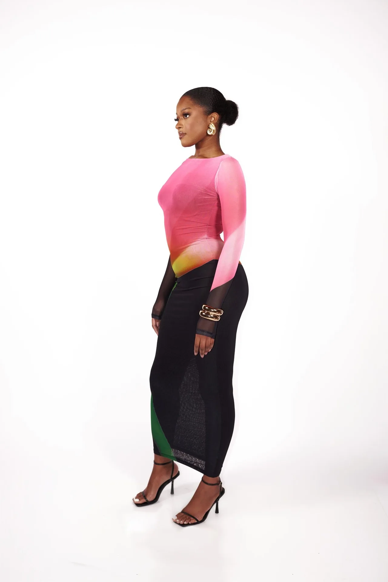 Sukienki damskie Y6054 z siateczki z efektem tie-dye, lekkie i cienkie, prześwitujące, długie, modne, dopasowane, elastyczne, eleganckie sukienki na imprezę.