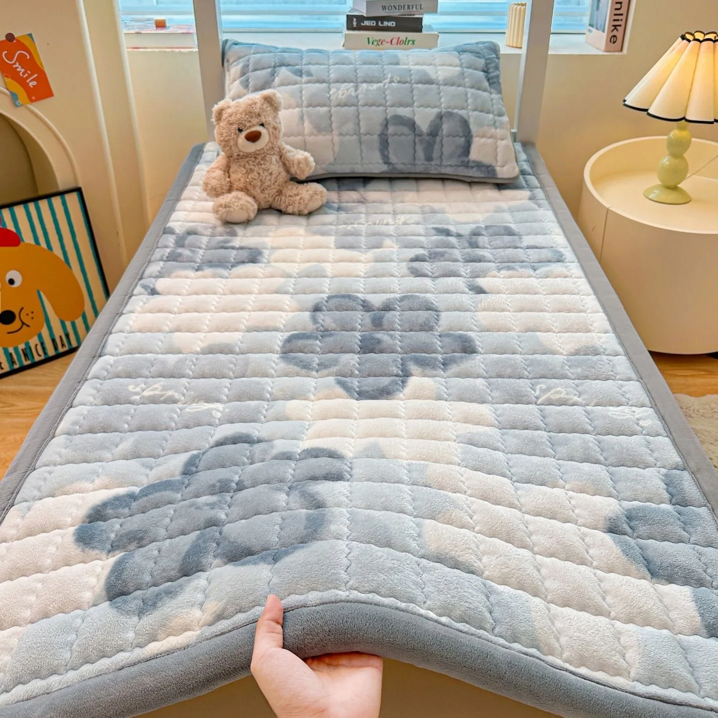 inverno-quente-veludo-colchao-topper-respiravel-fino-acolchoado-almofada-para-dormitorio-chao-ou-cama-dobravel-tatami-esteira-antiderrapante-tamanho-queen