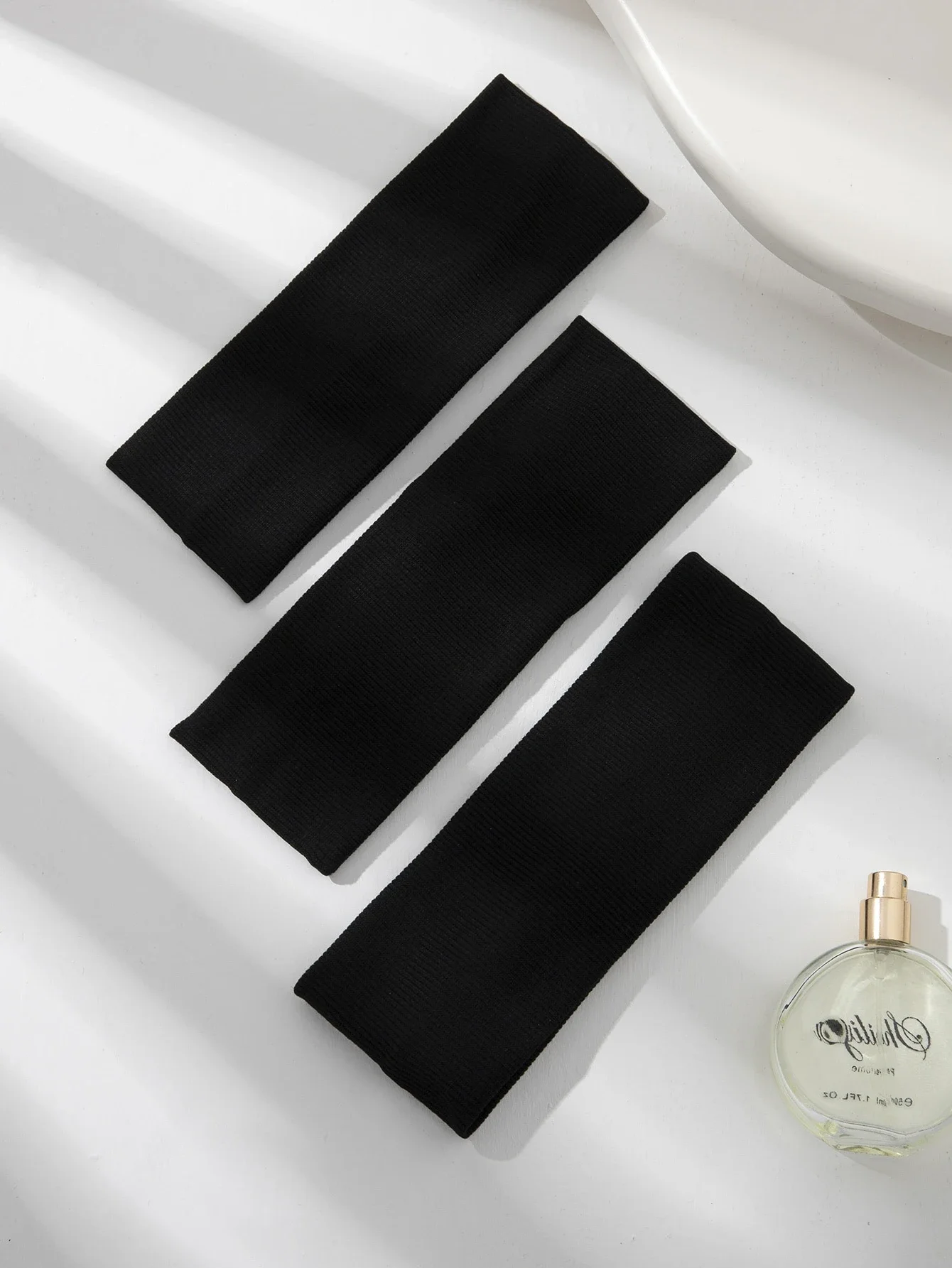 

Набор из 3-х женских однотонных вязаных эластичных повязок на голову, подходящих для йоги, других видов спорта на открытом воздухе, повседневного использования, занятий в спортзале и укладки волос.