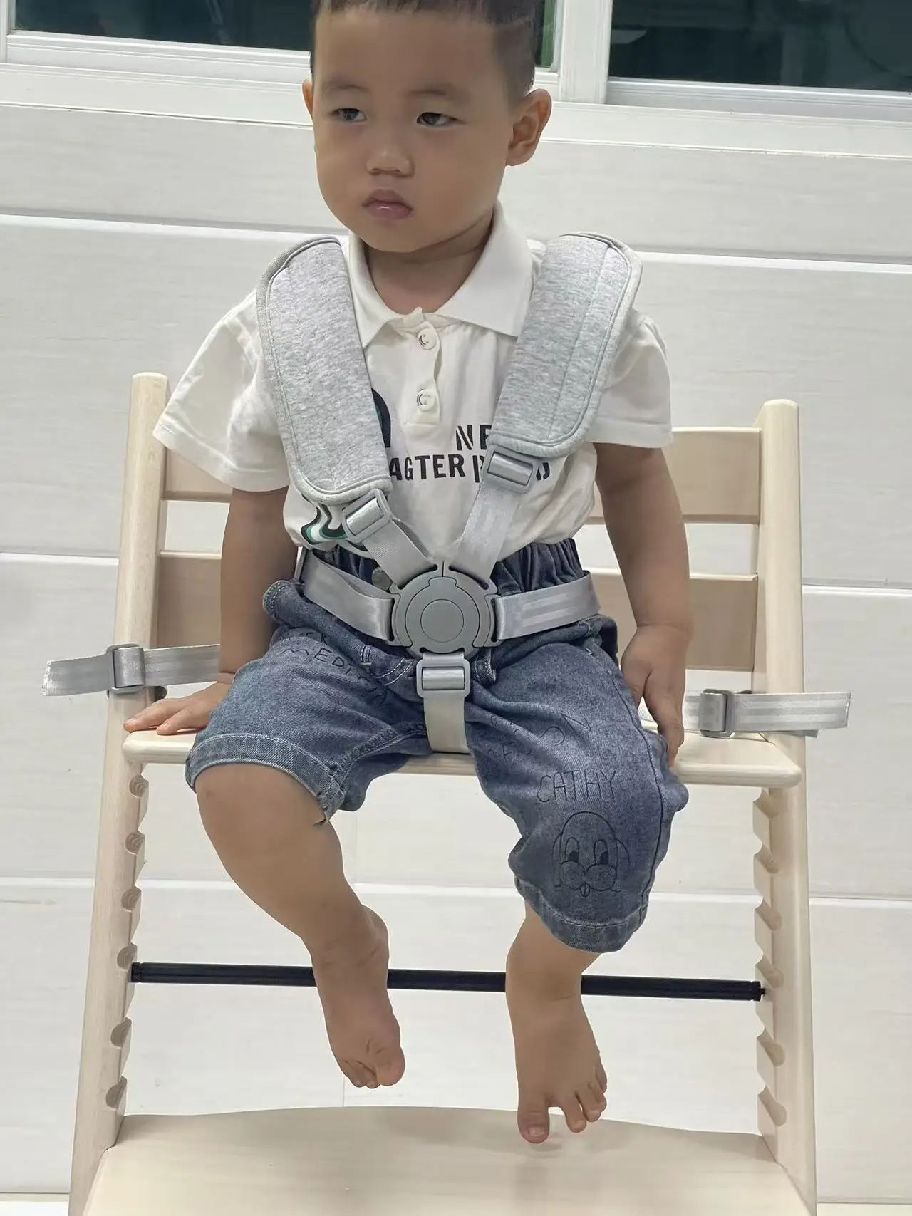 5 ​   نقطة الطفل تسخير ​ ARNESS FOR BABY HIGHCHIAR S ​ حزام الأداء لكرسي التغذية الخشبي للأطفال