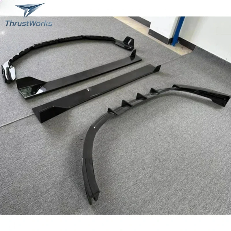 Высококачественный карбоновый обвес TOP Car Accessories-992 в стиле XB: передний бампер, боковые юбки, задний спойлер, полный комплект Durle