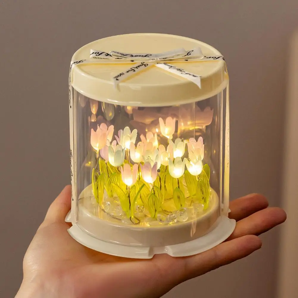 ضوء الليل توليب، مصباح مرآة LED DIY أضواء زينة المنتج النهائي زهرة اصطناعية مصباح طاولة بجانب السرير هدية إبداعية