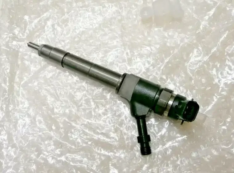 Novo injetor Common Rail de alta qualidade 0445110249   Para Mazda BT-50 / WEC