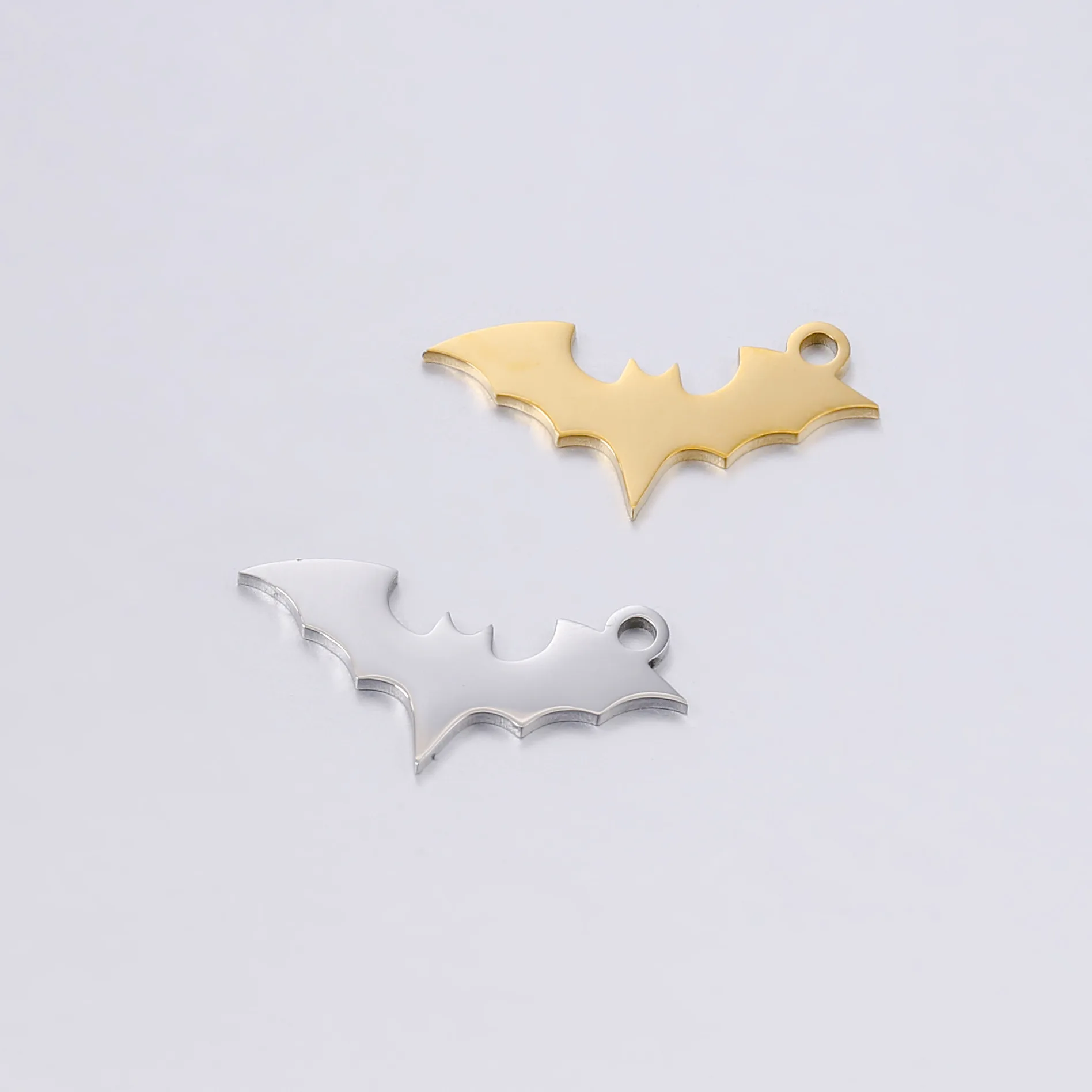 5Pcs/Lot Halloween Bat Charms Bloodsucking Animal Pendants for Jewelry Making Findings Craft Accessory for DIY Necklace Bracelet