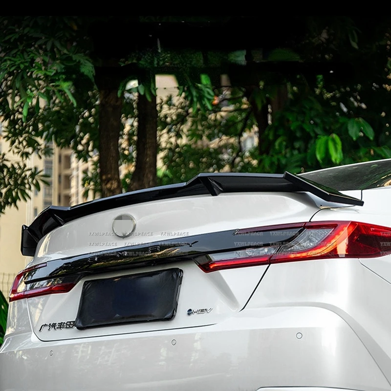 

For Toyota Camry 9th 2024 2025 ABS Glossy black/Carbon Fiber Look Rear Trunk Lip Spoiler Wing Car Accessories