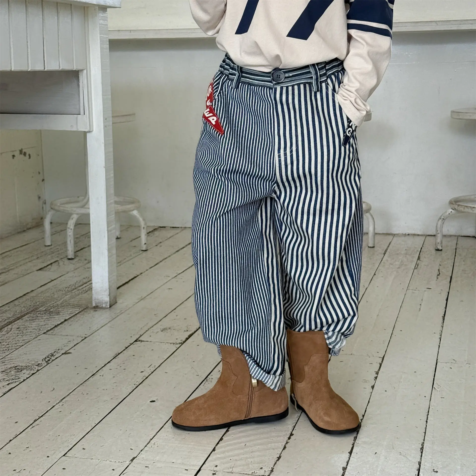 

2026 Spring New Children Denim Trousers Cotton Loose Girls Striped Harem Pants Fashion Kids Jeans Toddler Boys Casual Pants