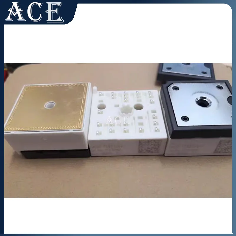 

Модуль IGBT SKIIP11AC12T4V1 SKIIP12AC12T4V1 SKIIP13AC12T4V1