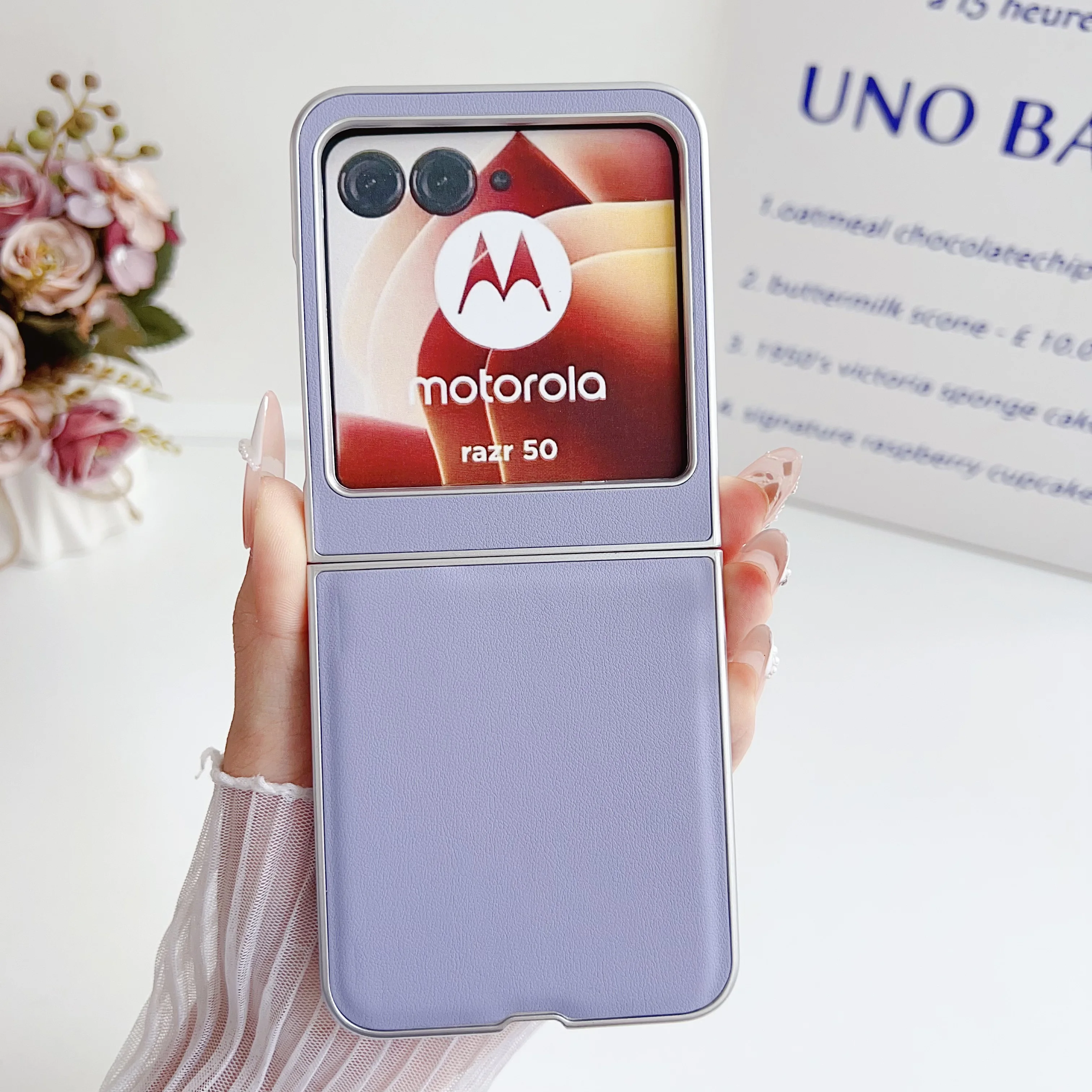 حافظة جلدية كروم بلاستيكية مضادة للخدوش لهاتف موتورولا رازر 50 40 Ultra قابلة للطي