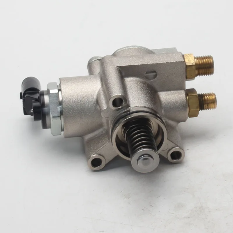 Suitable for Audi Q7 Volkswagen Passat 3.6 Porsche High Pressure Fuel Pump