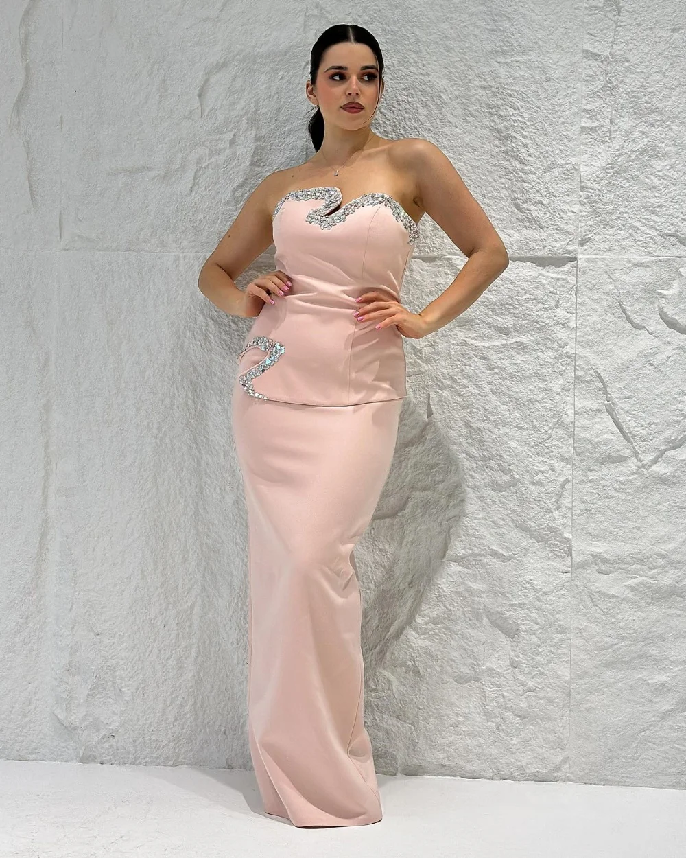 

Customized Modern Style Exquisite Jersey Rhinestone Ruched Straight Strapless Long Dresses Bespoke Occasion Dresses High Quality
