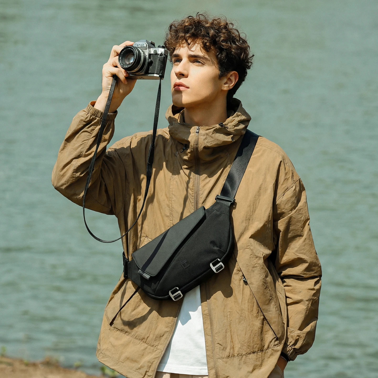 TANGCOOL Waterproof Sling Bag for Men Women Crossbody Fanny Pack Anti Theft Chest Bag for Travel Daily Use