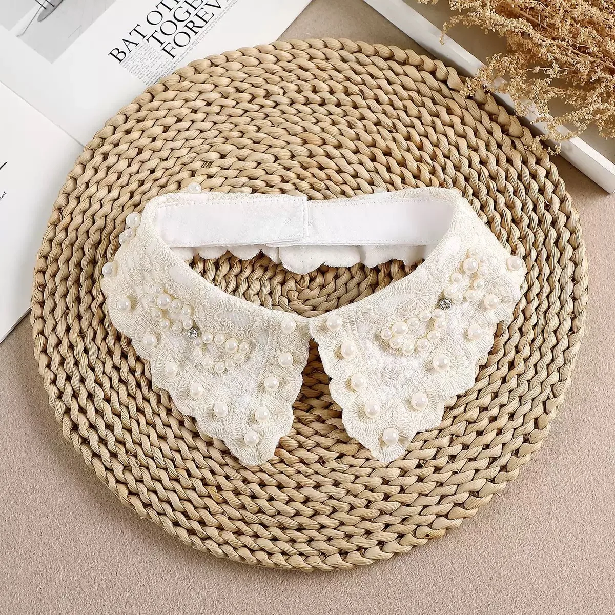 Ladies Women Adult Detachable Shirt Fake Collar Vintage lace pearl False Collar Blouse Neckwear Clothing Accessories wholesale
