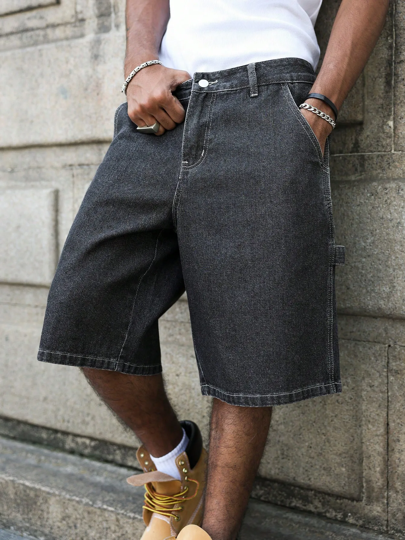 Pantaloncini di jeans lavati estivi alla moda da uomo, leggermente elasticizzati, tinta unita, vestibilità ampia, pantaloncini casual da strada neri stile