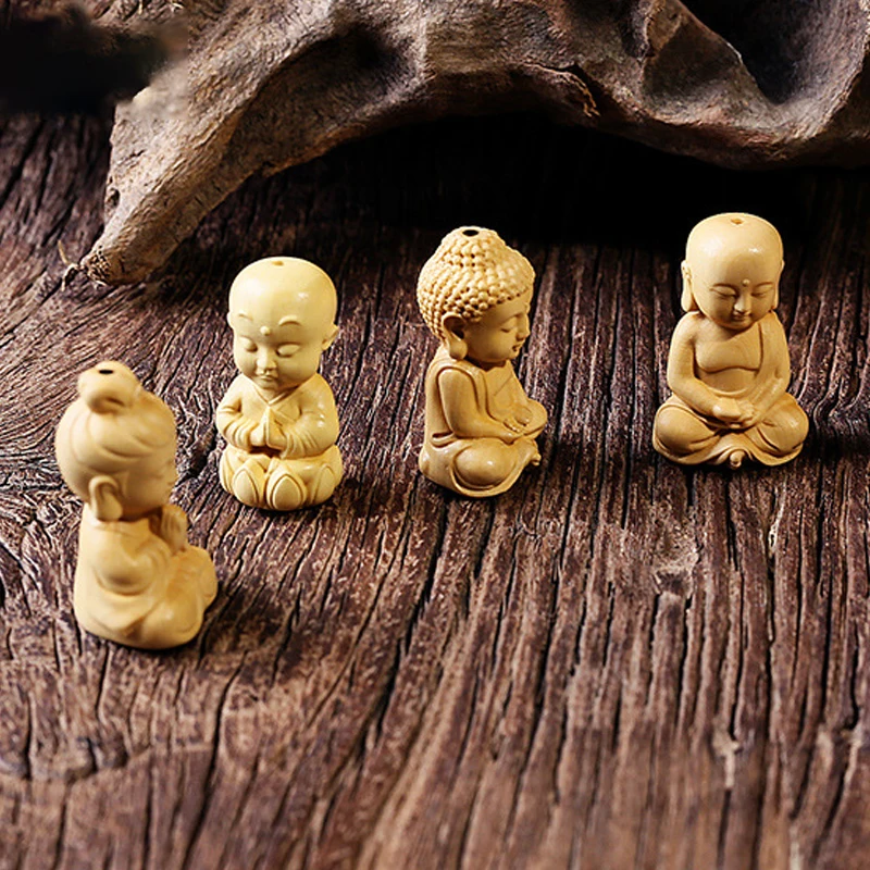 Vintage Mini Boxwood Carved Crafts Buddha Pendant Cute Little Monk Figurine Guanyin Statue Home Decoration Car Ornament Gift