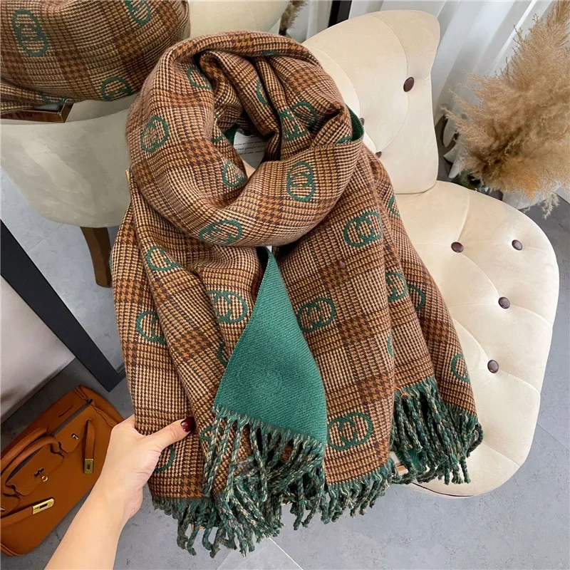 Double-sided imitation cashmere letter fringed scarf women's winter warmth double-sided shawl to keep out the cold