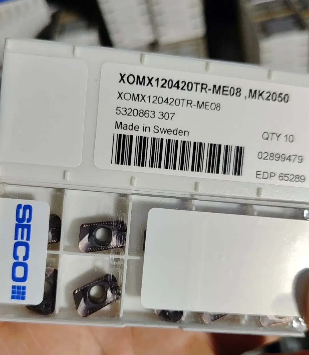 

Hard alloy cutting blades XOMX120420TR-ME08,MK2050
