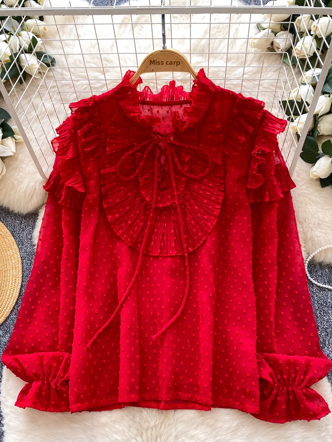 

Корейский женский шифоновый топ с красным узором в горошек, длинный рукав, с поясом, с узлом, кружевной, антивозрастной, модный, премиум-класса...