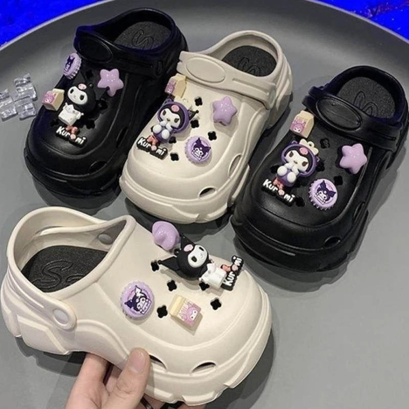 

2025 New Sanrio Shoes Women'S Summer Outwear Girls' Non Slip Slippers Kulomi Baotou Beach Cool Slippers
