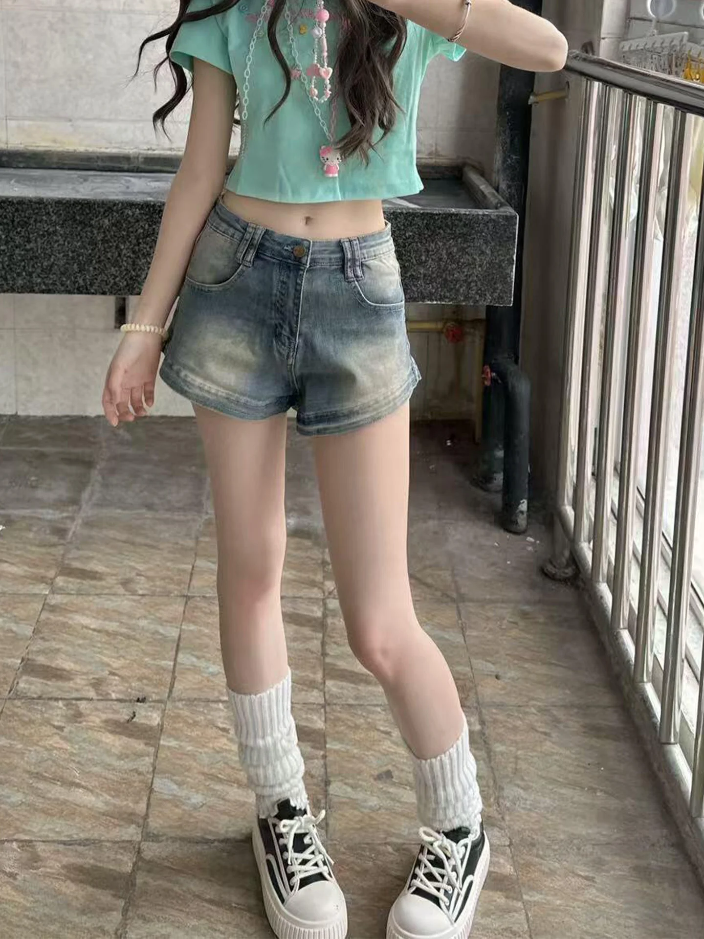 

Джинсовые шорты с высокой талией А-силуэта для женщин, летние, новинка, американский стиль, большие размеры, для фигуры типа «груша», короткие юбки-шорты