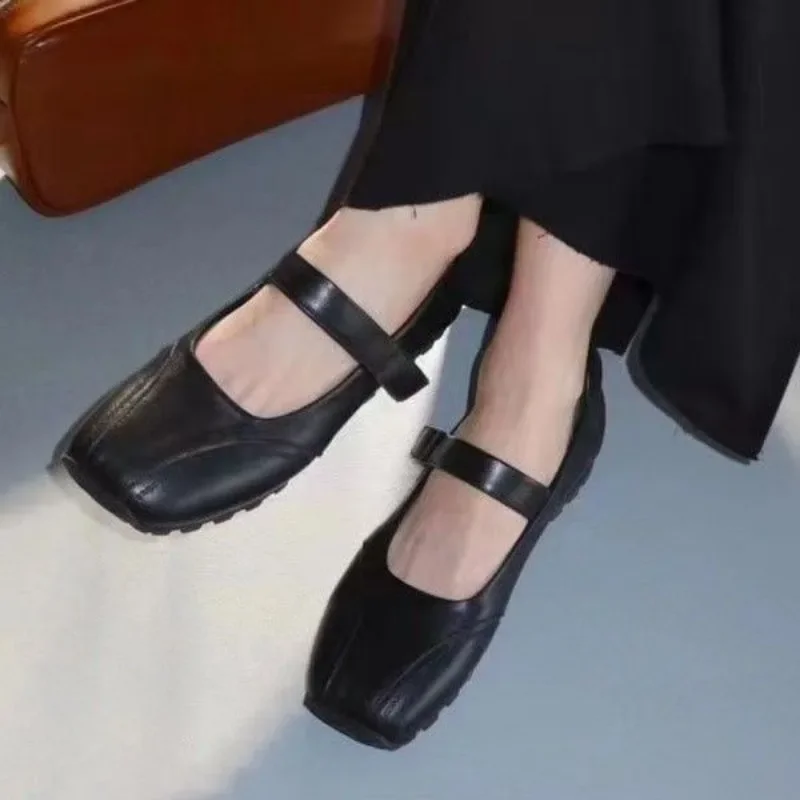 2024 French Square Head Flat Mary Jane Women's Women Shoes New Leather Shallow Mouth Paste Buckle Single Shoes Ladies Sandals