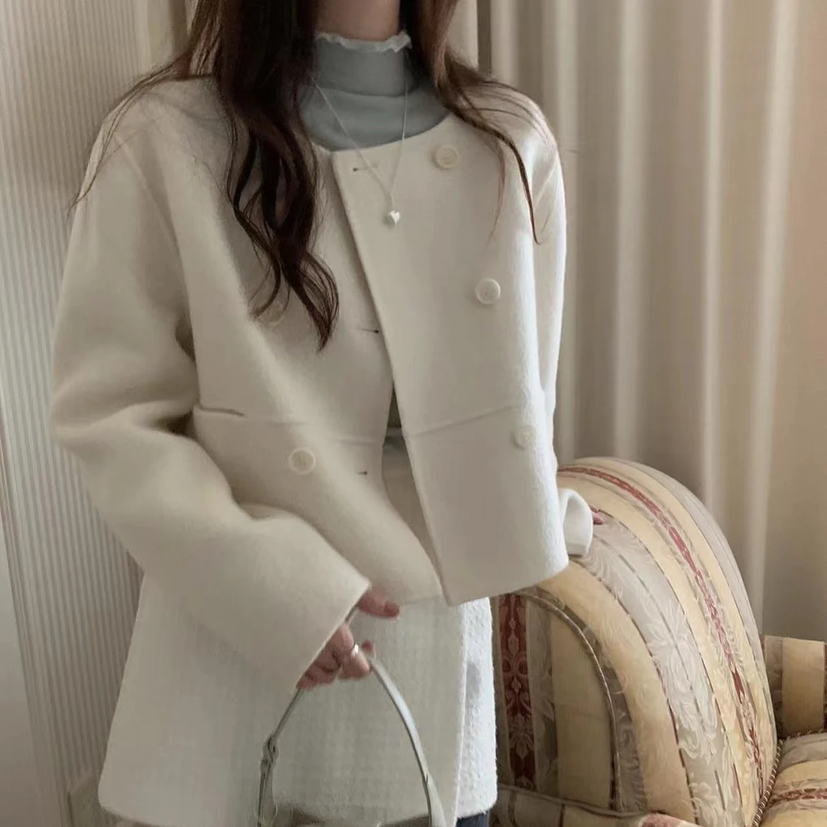 

Корейское простое универсальное пальто с нерегулярными манжетами, круглый шерстяной верхней одежды, прямой крой, полиэфирное волокно