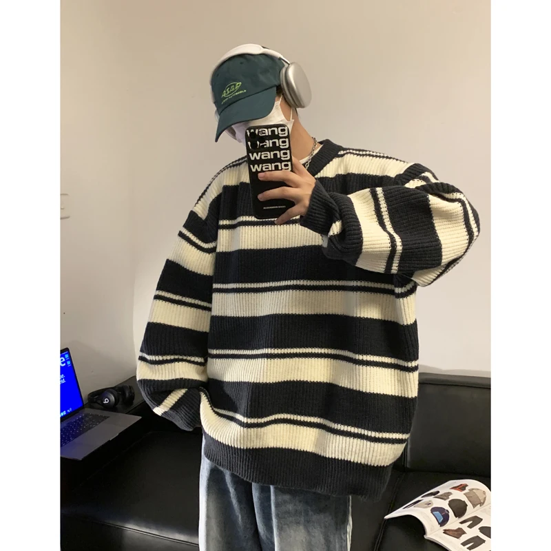 

Color Blo Stripe Knitwear Men's Autumn Winter Faion High End round Ne American Retro Lazy Knitted irt Casual Top