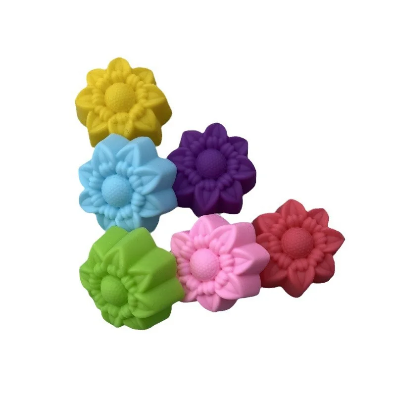 20Pcs 5cm New Coreopsis Flower Cake Mold Cupcake Cup Heat Resistant Nonstick Silicone Soap Chocolate Pudding Molds Baking Tools