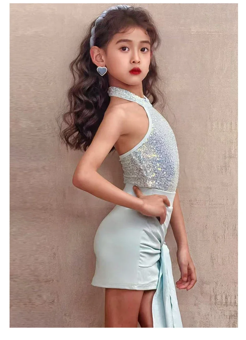 Nuovo abito da pratica per danza latina 2025 per spettacoli estivi da ragazza, set da ballo professionale e avanzato