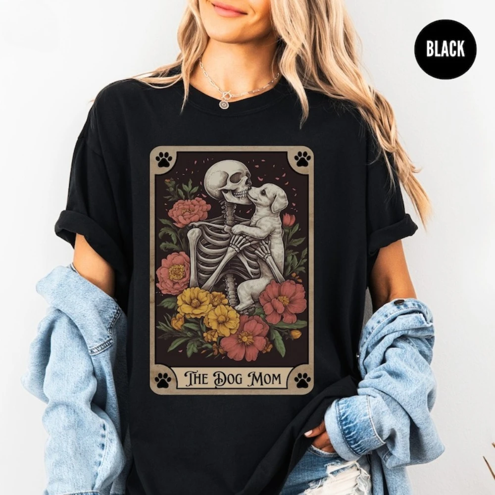 

The Dog Mom Tarot Card Shirt Gothic Dog Mama TShirt Mother's Day Gift T-Shirt Retro Skeleton Dog Lover Tee Women Daily Life Tops