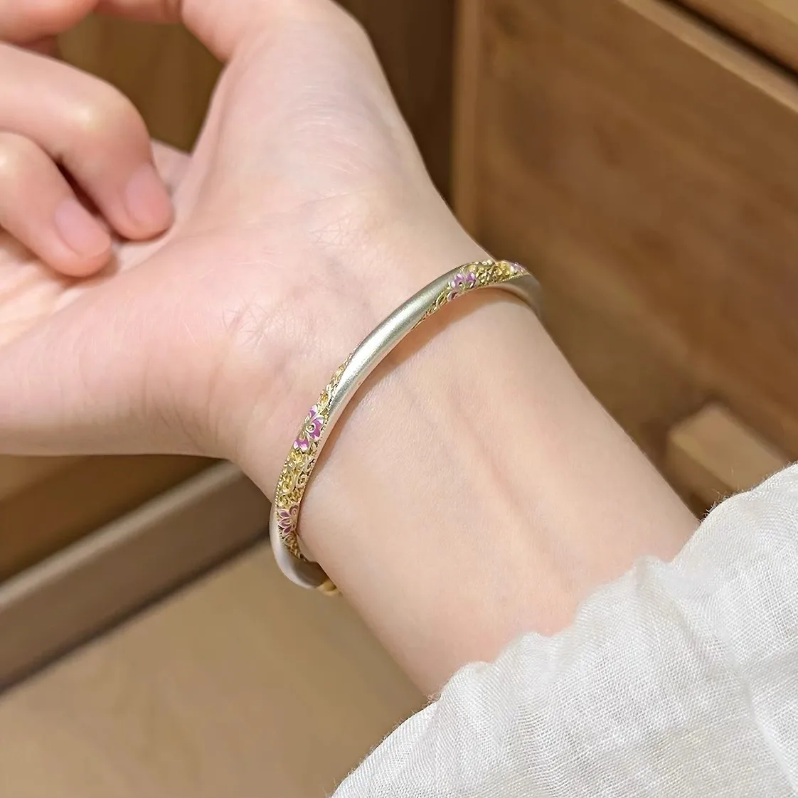 

Kitykiss best-selling retro enamel bracelet, hand-made design, colorful gourd shape, high-end atmosphere, versatile accessories