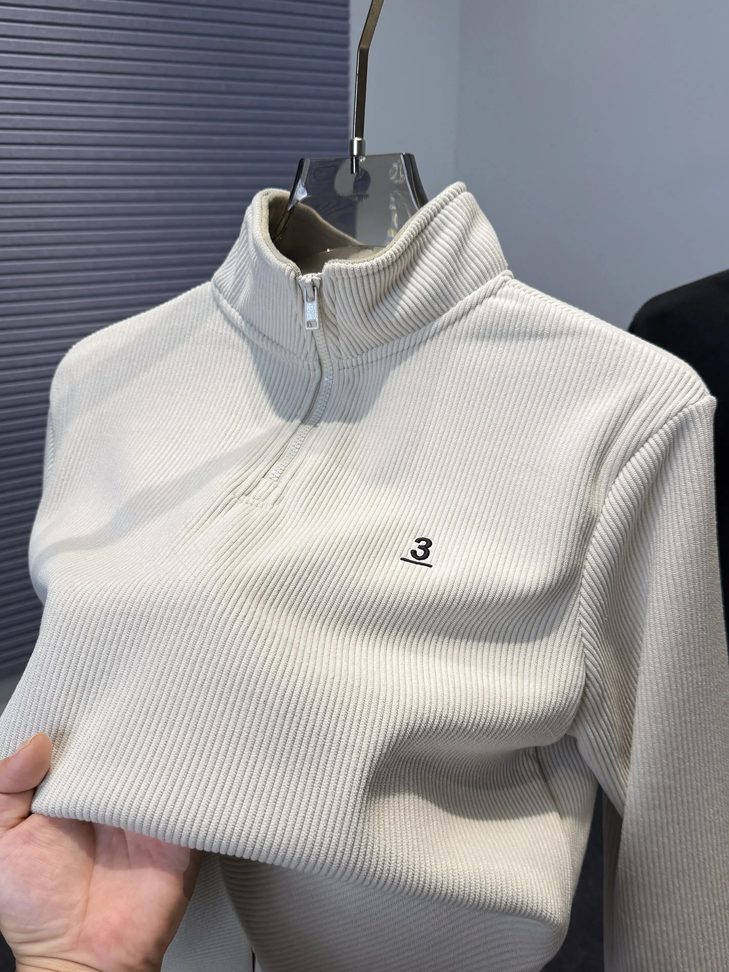 

Утепленная флисовая толстовка мужская осенне-зимняя однотонная повседневная с высоким воротником на молнии, теплая верхняя одежда, приталенный крой, полиэстер