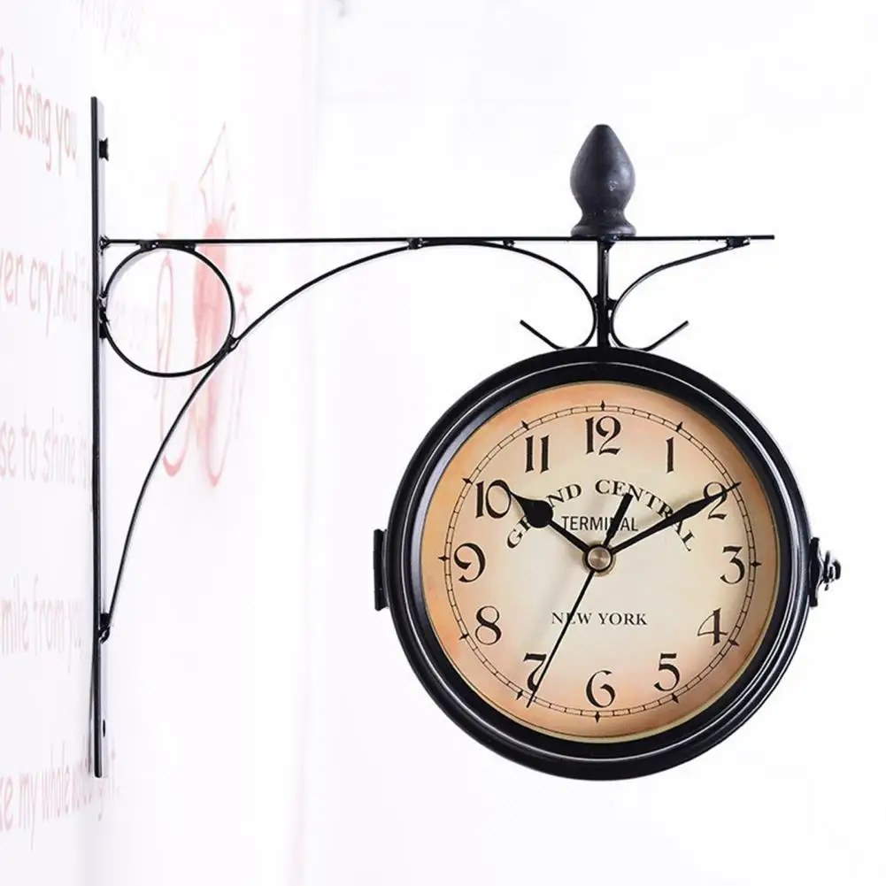 Vintage Wall Clock with Iron Rack Europe Double-sided Battery Operated Living Room Bedroom Indoor Digital Analog Clock Home Deco