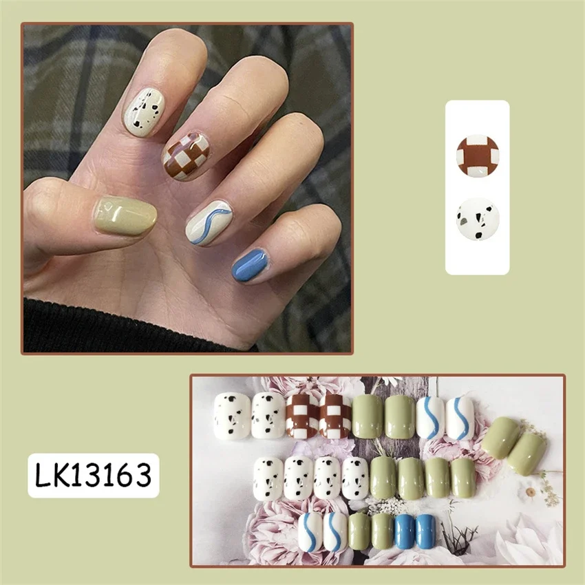 

24Pcs/Set Fun Hand-painted Style Wearing False Nails Art French Adhesive Acrylic Press on Nail Short Round Head Fake Nail Tips