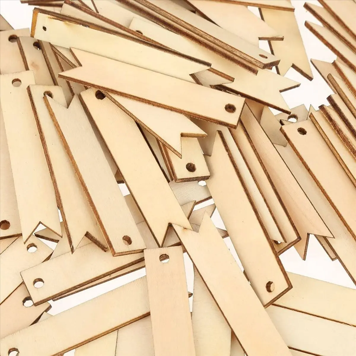 Okay 200Pcs Wood Card Wooden Tags Crafts Unfinished Wooden Slices with Holes for Birthday Wedding Holiday Party