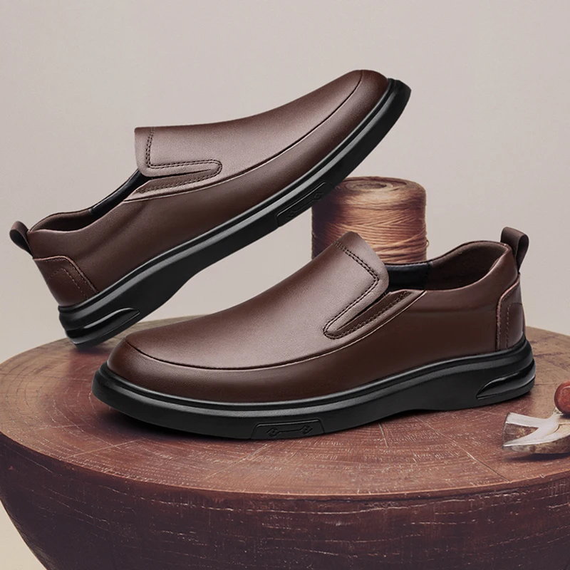 

Men's Genuine Leather Casual Shoes Simple Daily Men's Business Driving Shoes Anti Slip Wear-resistant Soles Classic Loafers