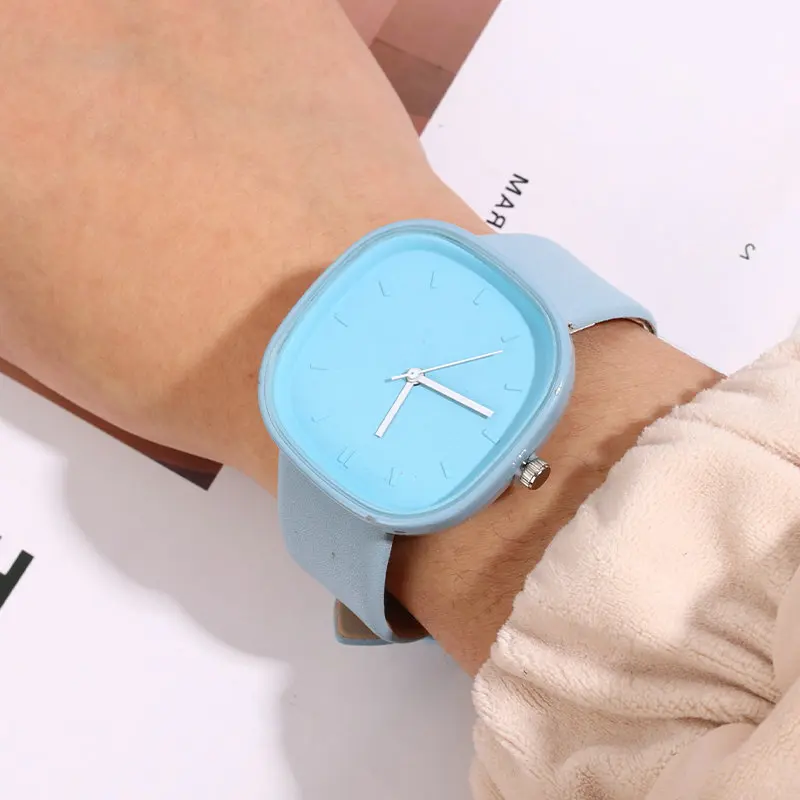 Recién llegado, reloj cuadrado Simple para mujer, correa de cuero de cuarzo, reloj de pulsera de moda para mujer, reloj impermeable Macaron para mujer