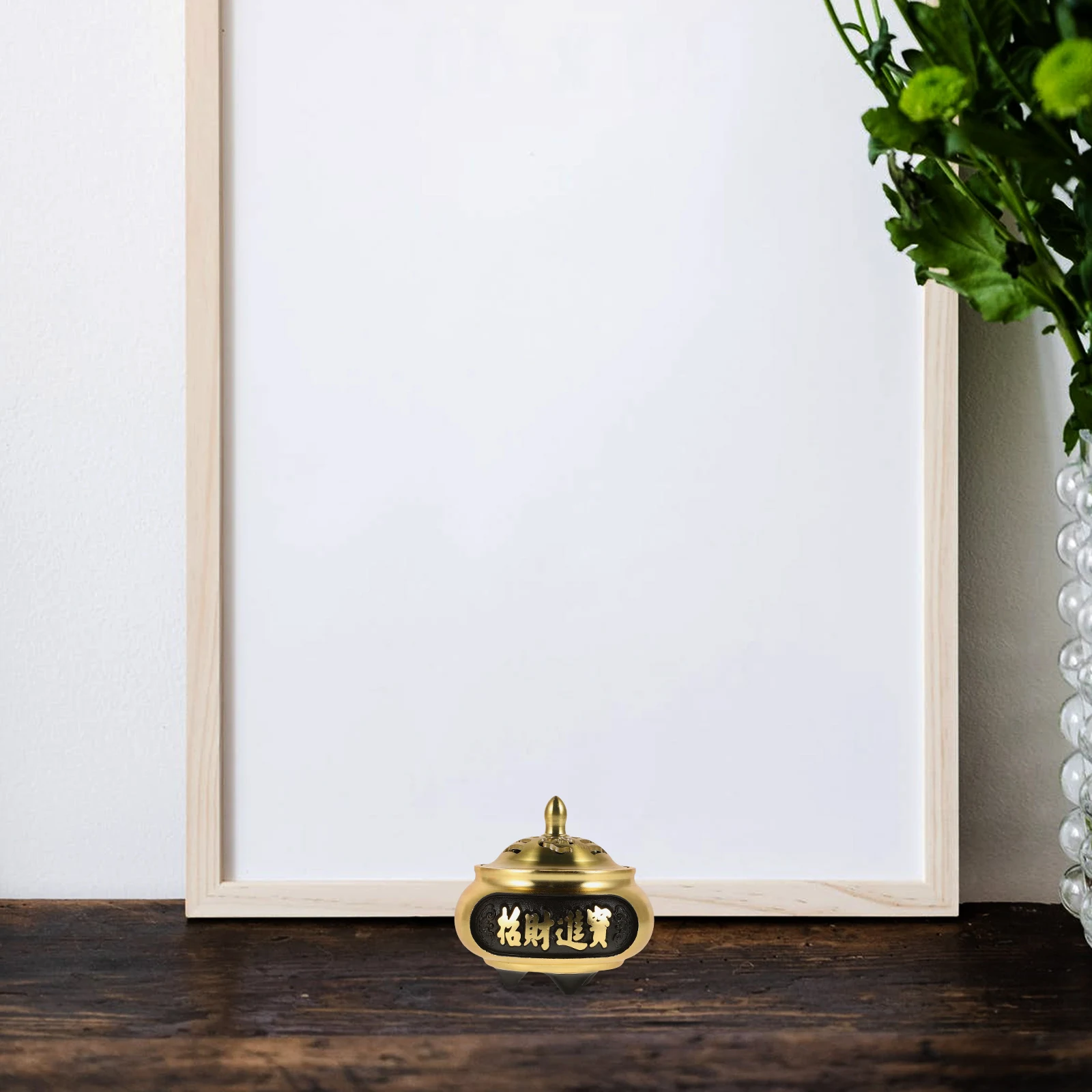 

Mini Vintage Metal Incense Cone Burner Indoor Aromatherapy Censer Cone Holder Portable Home Decoration Compact