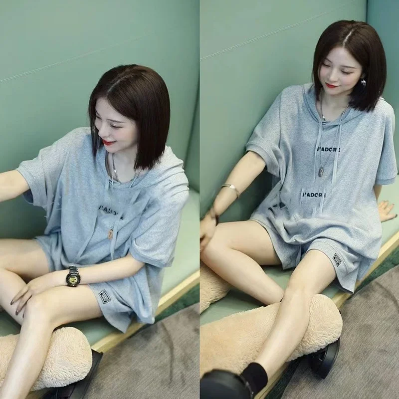 

Casual Short Sleeve Student Set Women's Loose Fit Hoodie Split Shorts Two Piece Set Summer New Fashion Cotton Blend Material
