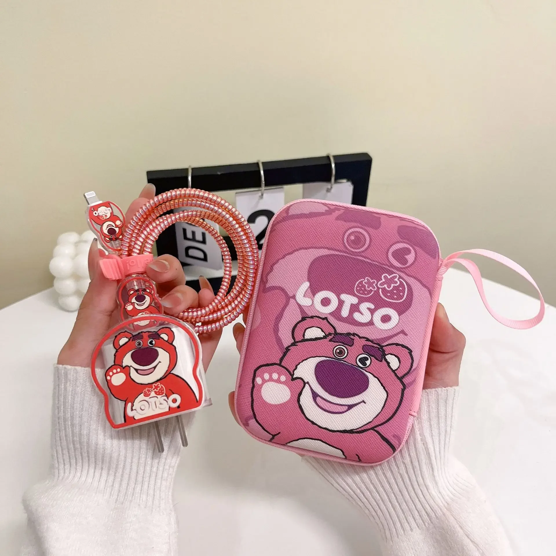 Cartoon Cable Protector per iPhone / iPad 18W/20W Cable Spring Rope Storage Bag Set Cable Winder Protector Shell Case per iPhone