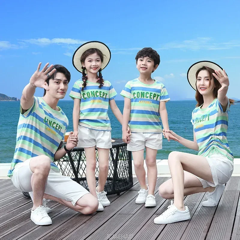 

2025 Family Parent-child Matching Sets Matching Cotton Tee Shirts SummerClothing Mother Father and Daughter Son Tops and Shorts