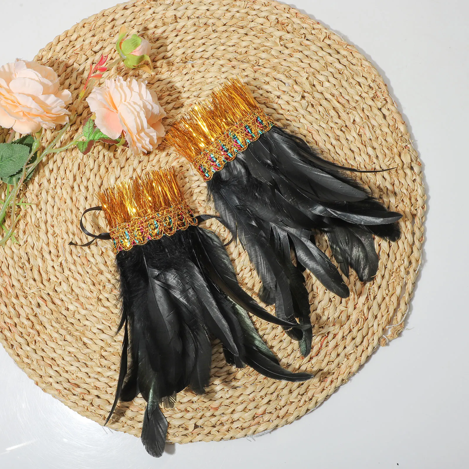 

Halloween Gothic Feather Gloves Sleeves Bracelet Shiny Tassel Lace Trim Wrist Bands Gloves Steampunk Costumes Accessories