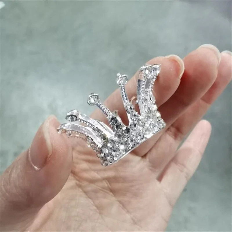 Gold/Silver Nail Crown Penholder 4*1.8*2.4cm Nail Art Brush Painting Pen Metal Rack Diamonds Crown Nail Art Accessory Stand Tool