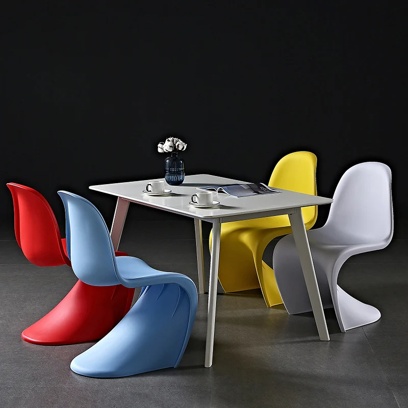 MOMO Ins Pandong Chair Plastic Leisure Chair Dining Chair S Type Plastic Chair Designer Fashion Dining Chair 2022